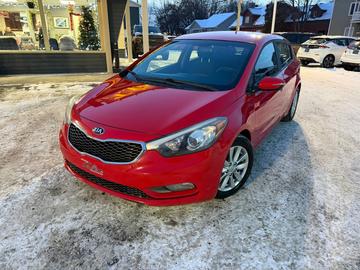 Kia Forte 5-Door 2016 - Thumbnail 2