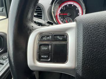 Dodge Grand Caravan 2013 - Thumbnail 26