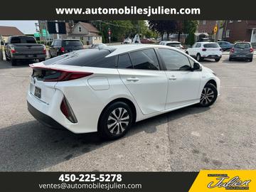 Toyota Prius Prime 2022 - Thumbnail 6