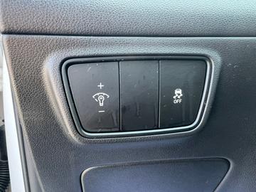 Hyundai Tucson 2023 - Thumbnail 18