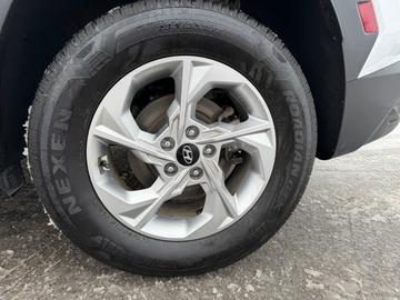 Hyundai Tucson 2023 - Thumbnail 10