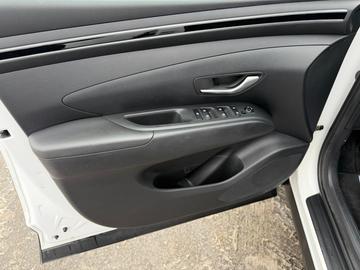 Hyundai Tucson 2023 - Thumbnail 13
