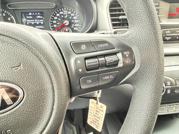 Kia Sorento 2017 - Thumbnail 22