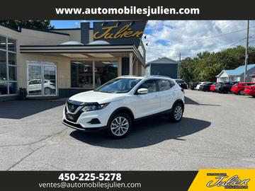 Nissan Qashqai 2023 - Thumbnail 1