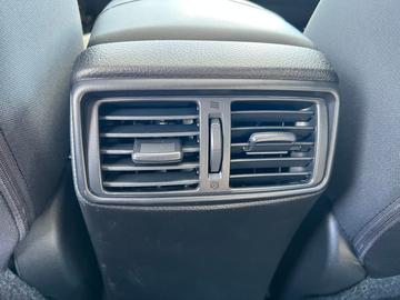 Nissan Qashqai 2023 - Thumbnail 33