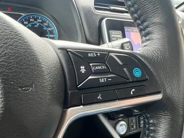 Nissan LEAF 2021 - Thumbnail 25