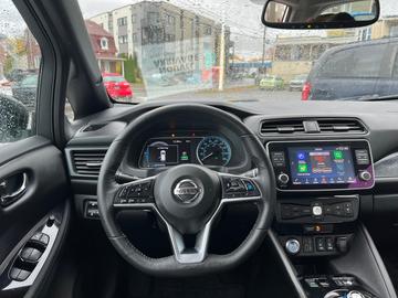 Nissan LEAF 2021 - Thumbnail 18