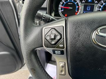 Toyota 4Runner 2017 - Thumbnail 24