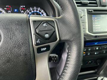 Toyota 4Runner 2017 - Thumbnail 25