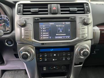 Toyota 4Runner 2017 - Thumbnail 30