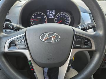 Hyundai Accent 2016 - Thumbnail 8