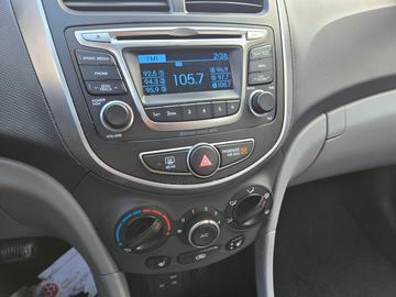 Hyundai Accent 2016 - Thumbnail 11