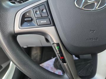 Hyundai Accent 2016 - Thumbnail 14