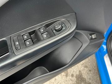 Volkswagen Taos 2022 - Thumbnail 16