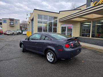 Chevrolet Cobalt 2008 - Thumbnail 3