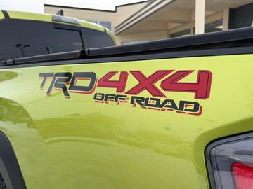 Toyota Tacoma 2023 - Thumbnail 8