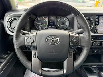 Toyota Tacoma 2023 - Thumbnail 26