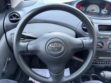 Toyota Echo 2003 - Thumbnail 20
