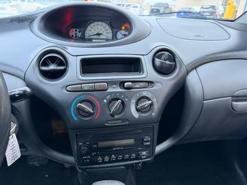 Toyota Echo 2003 - Thumbnail 21