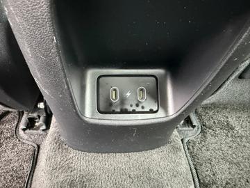 Hyundai Elantra 2024 - Thumbnail 23