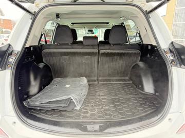 Toyota RAV4 2018 - Thumbnail 10