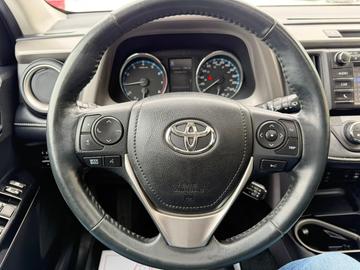 Toyota RAV4 2018 - Thumbnail 22
