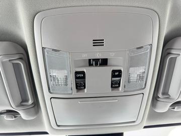 Toyota RAV4 2018 - Thumbnail 27