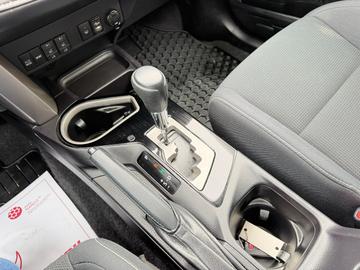 Toyota RAV4 2018 - Thumbnail 29