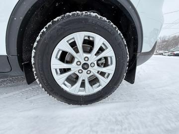 Ford Escape 2023 - Thumbnail 4