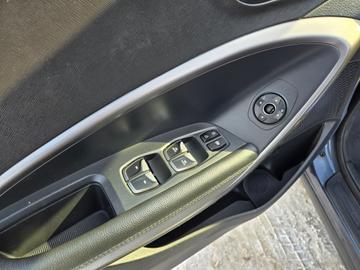 Hyundai Santa Fe XL 2018 - Thumbnail 8