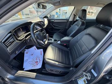 Volkswagen Jetta 2022 - Thumbnail 13