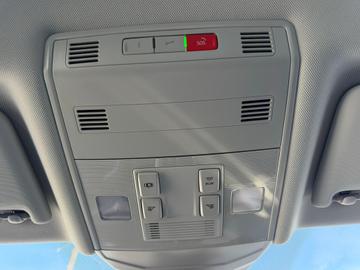 Volkswagen Jetta 2022 - Thumbnail 23