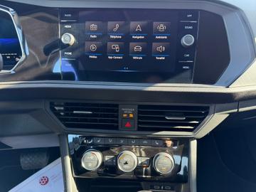 Volkswagen Jetta 2022 - Thumbnail 25