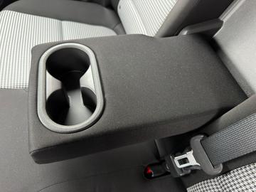 Hyundai KONA 2021 - Thumbnail 28