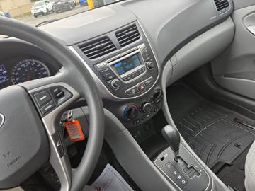 Hyundai Accent 2017 - Thumbnail 16
