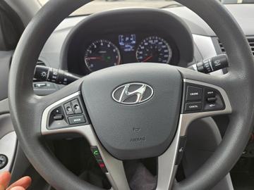 Hyundai Accent 2017 - Thumbnail 18