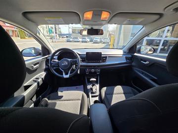 Kia Rio 5-Door 2023 - Thumbnail 24