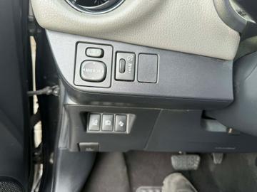 Toyota Yaris 2019 - Thumbnail 9