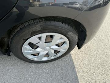 Toyota Yaris 2019 - Thumbnail 15