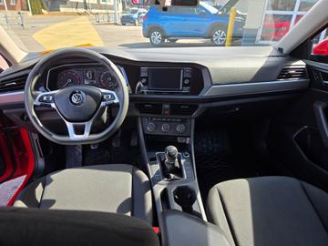 Volkswagen Jetta 2019 - Thumbnail 21