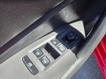 Volkswagen Jetta 2019 - Thumbnail 9