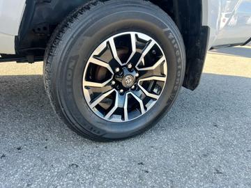 Toyota Tacoma 2020 - Thumbnail 5