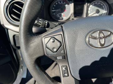 Toyota Tacoma 2020 - Thumbnail 18