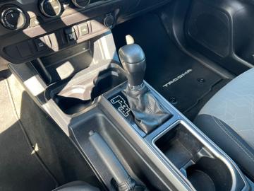 Toyota Tacoma 2020 - Thumbnail 26