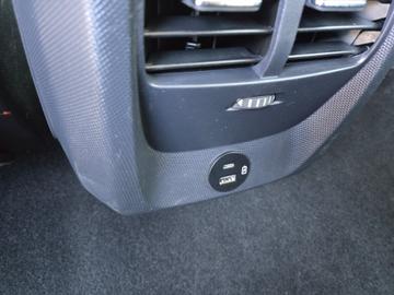 Ford Mustang Mach-E 2023 - Thumbnail 32