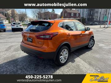 Nissan Qashqai 2021 - Thumbnail 6