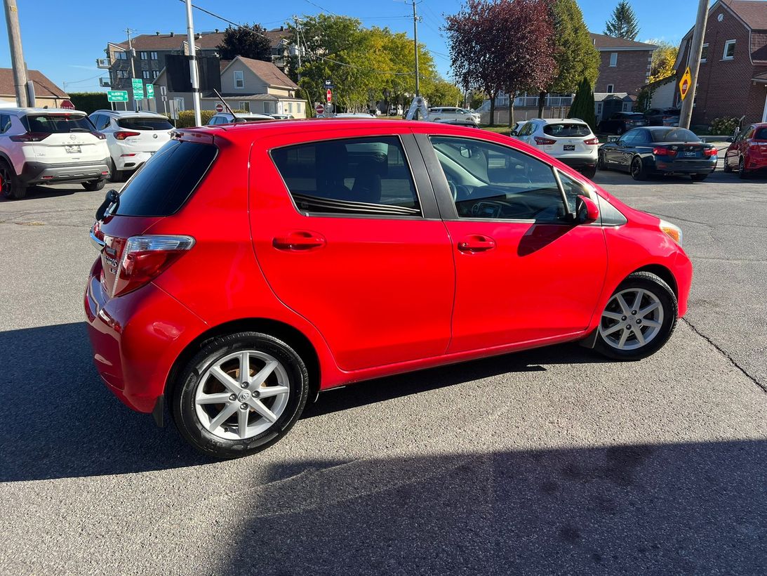 Toyota Yaris 2014 - Thumbnail 10