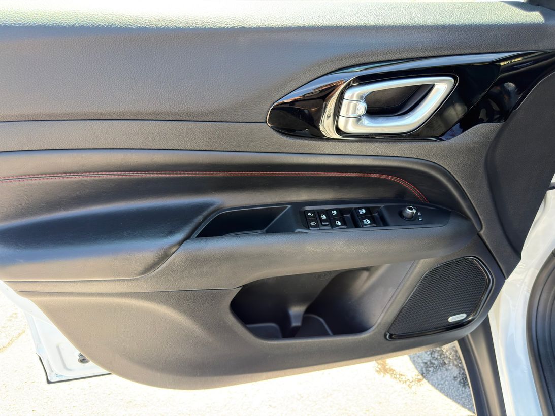 Jeep Compass 2024 - Thumbnail 15