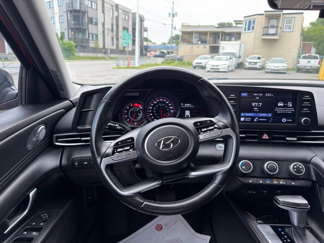 Hyundai Elantra 2023 - Thumbnail 14