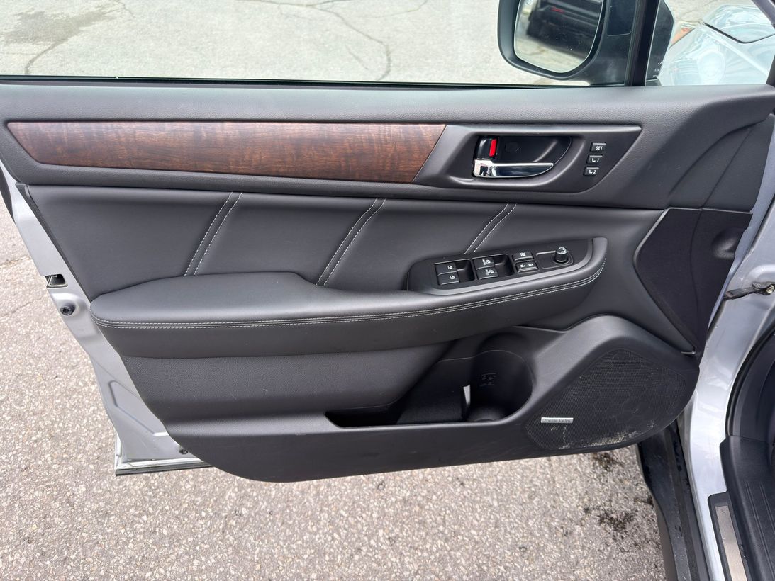 Subaru Outback 2019 - Thumbnail 12